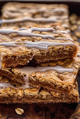 Iced Oatmeal Cookie Bars Recipe