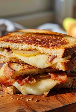 Bacon, Pear and Fig Grilled Cheese