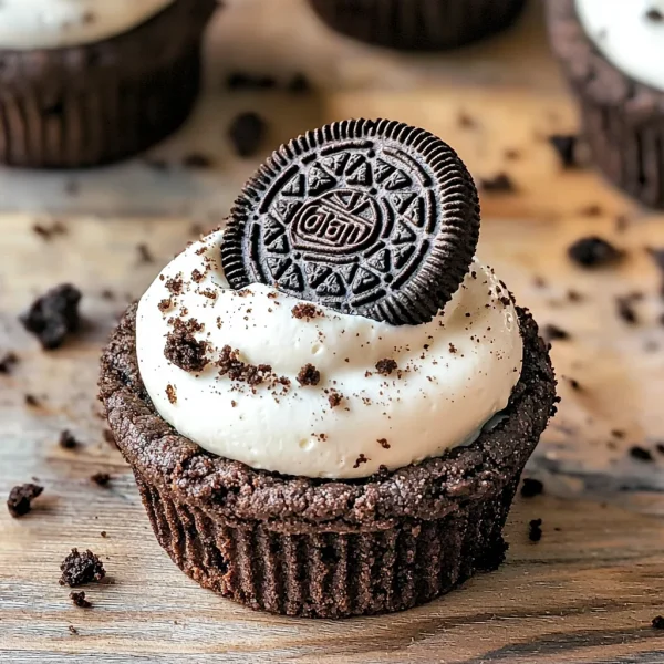 Oreo Cheesecake Cookie Cups